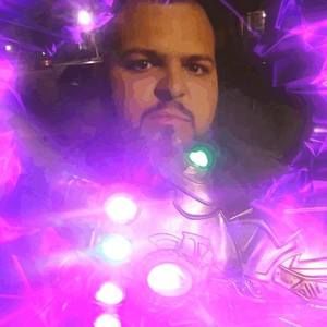 Meet your Posher, Ray